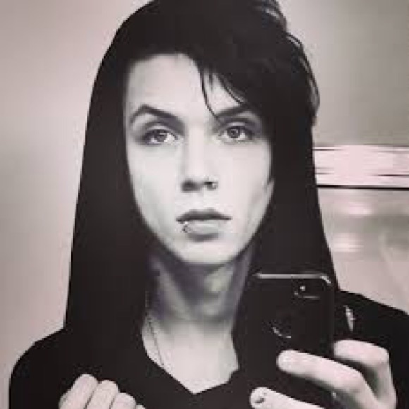 Meet your Posher, Jenny - Picture 1 of 1